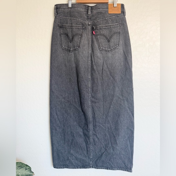 Levi’s Premium Denim ANKLE COLUMN SKIRT Maxi Jean Skirt, size 27 Black - Picture 3 of 7
